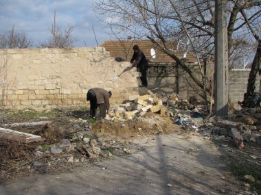 "Московские попы уже ломают имущество ДК», - жители Корабельного собираются пикетировать сессию горсовета | Корабелов.ИНФО image 9