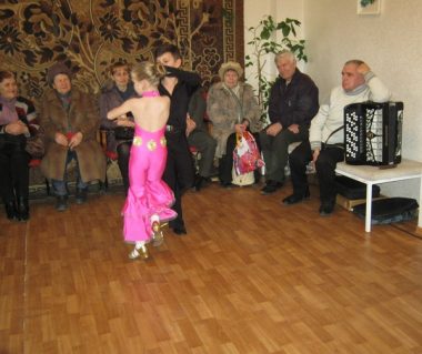 «Жінка… весна… любов». Жінок Корабельного району привітали зі святом весни | Корабелов.ИНФО image 10