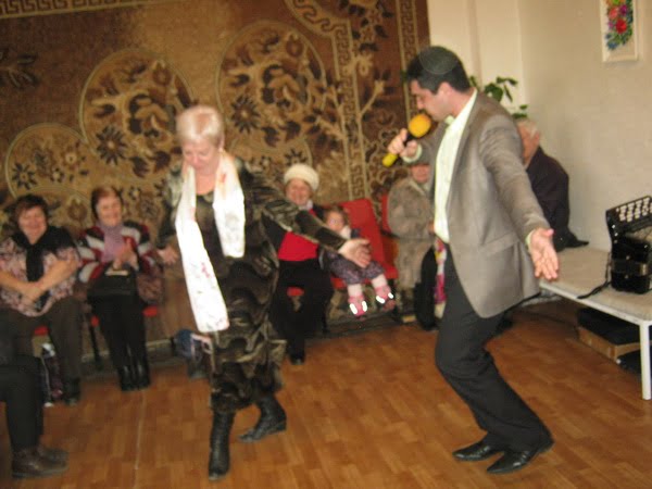 «Жінка… весна… любов». Жінок Корабельного району привітали зі святом весни | Корабелов.ИНФО image 2