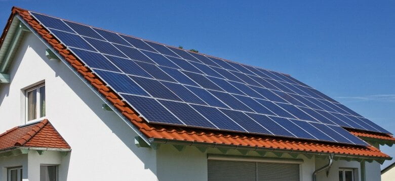 Українцям почали давати кредити під 0,01% річних на "домашні" сонячні електростанції | Корабелов.ИНФО