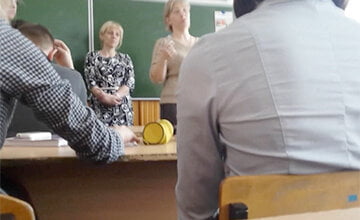 Российского школьника прямо с уроков забрали в полицию за поддержку антикоррупционного митинга | Корабелов.ИНФО