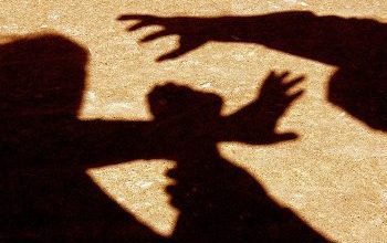 Поліція Корабельного району шукає свідків двох пограбувань чоловіків | Корабелов.ИНФО