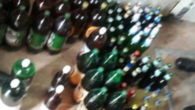 З двох закладів у Корабельному районі поліція вилучила 199 пляшок алкоголю, який продавали нелегально | Корабелов.ИНФО image 1