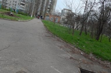 "Куда люди вообще смотрят?" Опасности Корабельного района Николаева - глазами местных жителей | Корабелов.ИНФО image 30