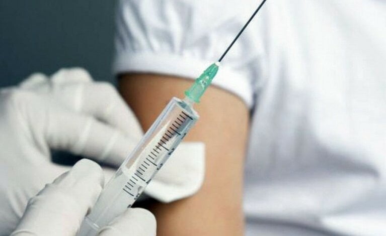 "Отказываясь от прививок, Вы рискуете здоровьем и жизнью Вашего ребенка!", - зав. семейной амбулаторией Корабельного района | Корабелов.ИНФО
