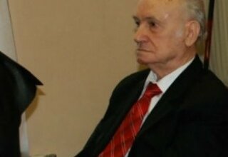 Всё ближе присвоение библиотеке в Широкой Балке имени Почётного гражданина Николаева Виктора Крисенко | Корабелов.ИНФО
