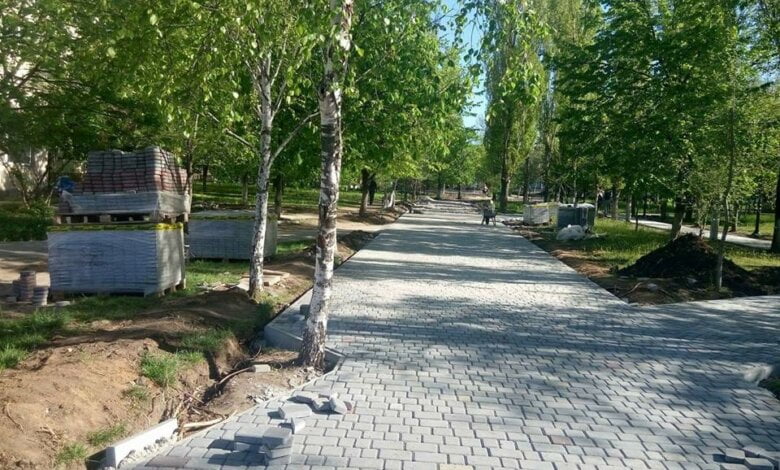 Депутат Николаевского горсовета из Корабельного района ищет спонсоров на лавочки и урны | Корабелов.ИНФО image 1