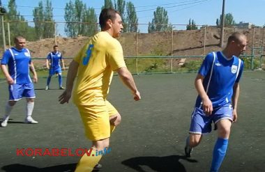 Стартовали игры летнего чемпионата Николаева по мини-футболу. "Ольвийцы" разгромили "Десант" со счетом 8:1 | Корабелов.ИНФО image 20