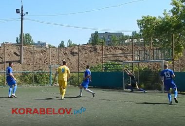 Стартовали игры летнего чемпионата Николаева по мини-футболу. "Ольвийцы" разгромили "Десант" со счетом 8:1 | Корабелов.ИНФО image 22