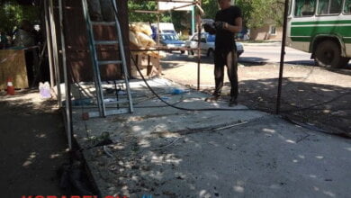 Незаконные МАФы в Корабельном демонтирует администрация Центрального района по поручению мэра (ВИДЕО) | Корабелов.ИНФО image 10