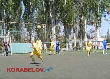 Стартовали игры летнего чемпионата Николаева по мини-футболу. "Ольвийцы" разгромили "Десант" со счетом 8:1 | Корабелов.ИНФО image 3