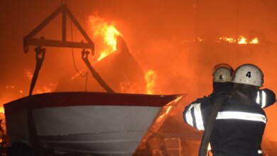 В Миколаєві горів суднобудівний цех | Корабелов.ИНФО image 1