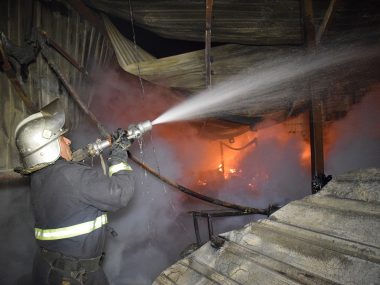 В Миколаєві горів суднобудівний цех | Корабелов.ИНФО image 5
