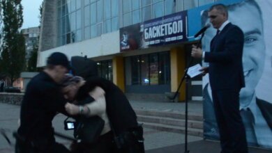 «Мразь! Вредитель! Предатель!» - бывший сторонник Александра Сенкевича напал на мэра Николаева | Корабелов.ИНФО