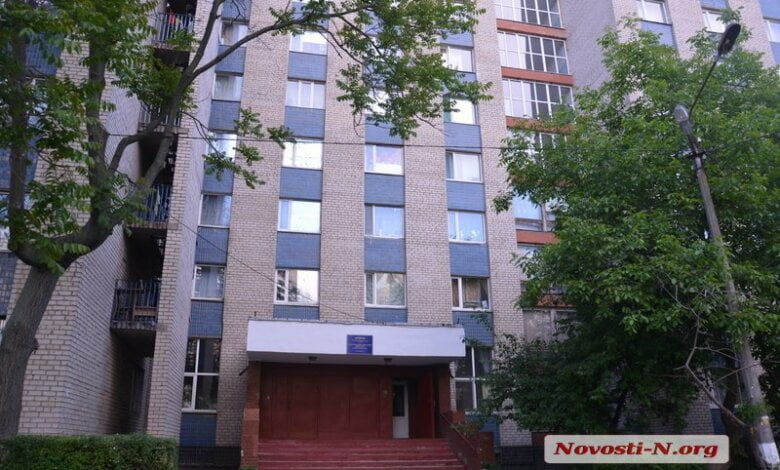 Из окна 9-го этажа общежития в Николаеве выпал студент | Корабелов.ИНФО