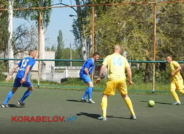 Стартовали игры летнего чемпионата Николаева по мини-футболу. "Ольвийцы" разгромили "Десант" со счетом 8:1 | Корабелов.ИНФО image 16