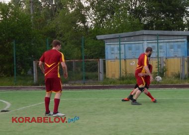Заводская спартакиада: "глиноземщики" сражаются в мини-футбольных матчах (ВИДЕО) | Корабелов.ИНФО image 5