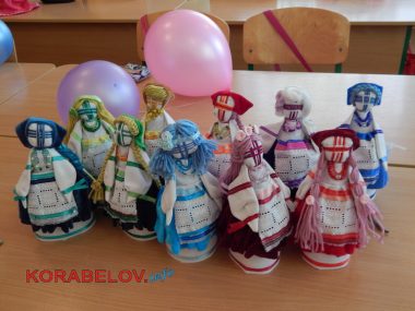 "Мы - отличная команда". В Детском центре внешкольной работы Корабельного района отметили День вышиванки | Корабелов.ИНФО image 9