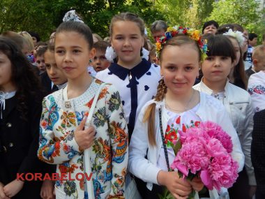 Теперь для них открыты горизонты! Праздник последнего звонка в школах Корабельного района (ВИДЕО) | Корабелов.ИНФО image 44