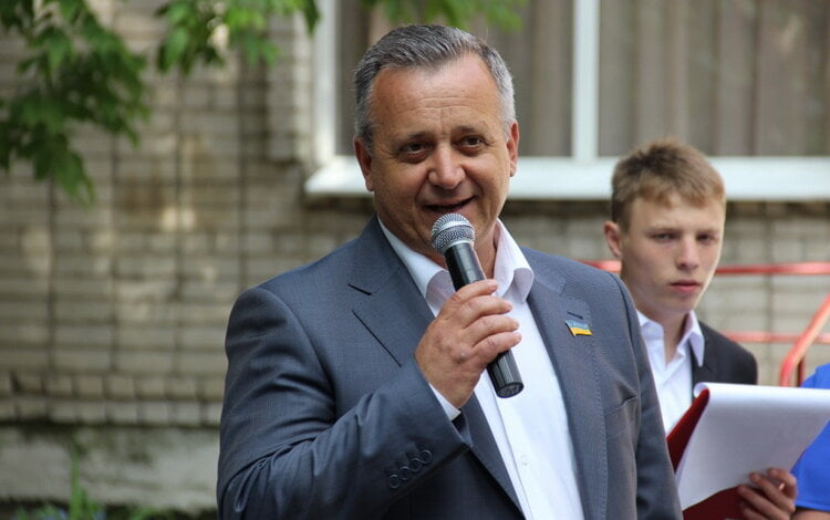 Руководство «Ника-Теры» заглянуло на Последний звонок в подшефные интернаты | Корабелов.ИНФО image 2