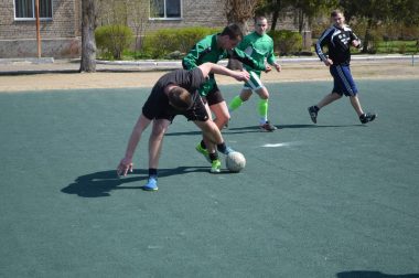 Игроки команды "Октябрьское" взяли "серебро" турнира Лиги уличного футбола | Корабелов.ИНФО image 4