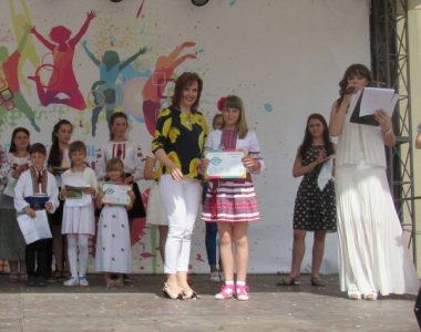 Сполохи фейєрверку, атмосфера свята та безліч подарунків: фестиваль «Art-mix-2017» у Миколаєві обрав своїх переможців | Корабелов.ИНФО image 3