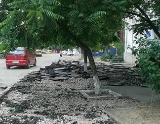 "Какой перекур?" В ходе ремонта дорожек возле ЗАГСа в Корабельном ломают старый асфальт и уложат новый (более 4 000 кв.м.) | Корабелов.ИНФО image 16