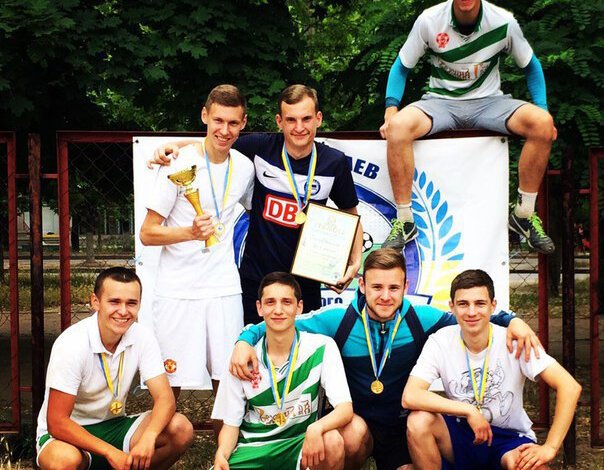 "Октябрьское" - победитель турнира по уличному футболу в Корабельном районе | Корабелов.ИНФО image 1