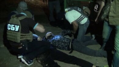 У Миколаєві місцеві прихильники фейкової «народної республіки» отримали реальні терміни ув’язнення | Корабелов.ИНФО image 1