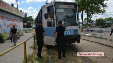 На проспекте Богоявленском 82-летняя пенсионерка попала под трамвай | Корабелов.ИНФО
