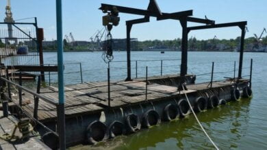 В Николаеве рыбинспектор при задержании прыгнул в воду вместе со взяткой | Корабелов.ИНФО