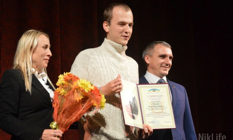 «Звал Путина, а получил стипендию»: в Николаеве разразился скандал из-за стипендиата мэрии | Корабелов.ИНФО