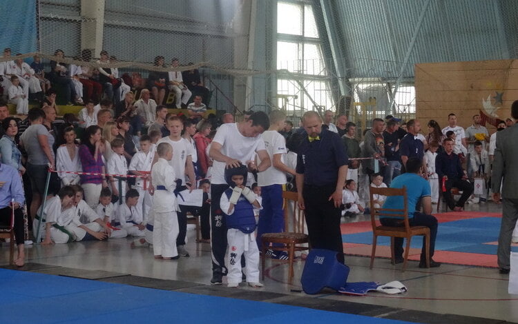 На Турнире памяти Ильи Волкова в Корабельном районе Николаева встретились более 200 бойцов из разных областей | Корабелов.ИНФО image 6