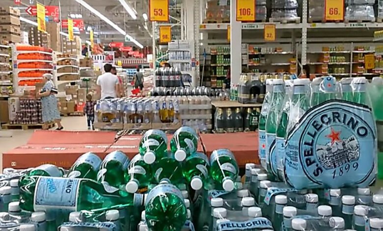 «Сами россияне в шоке»: журналист показал цены на продукты в оккупированном Крыму | Корабелов.ИНФО