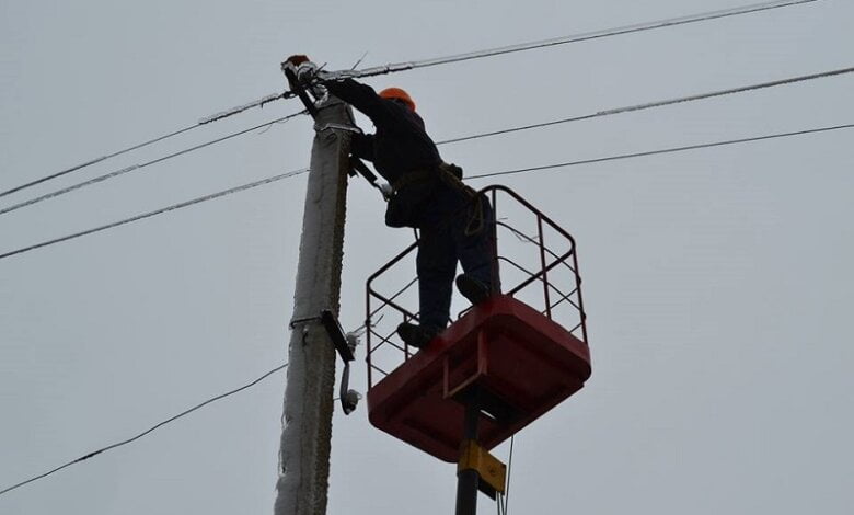 В Корабельному районі замінять 20 електроопор, всі траншеї після себе обіцяють заасфальтувати | Корабелов.ИНФО