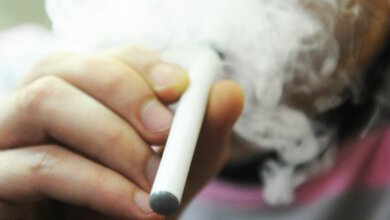 На Николаевщине подросток повесился после того, как отец нашел у него сигареты и поругал сына | Корабелов.ИНФО