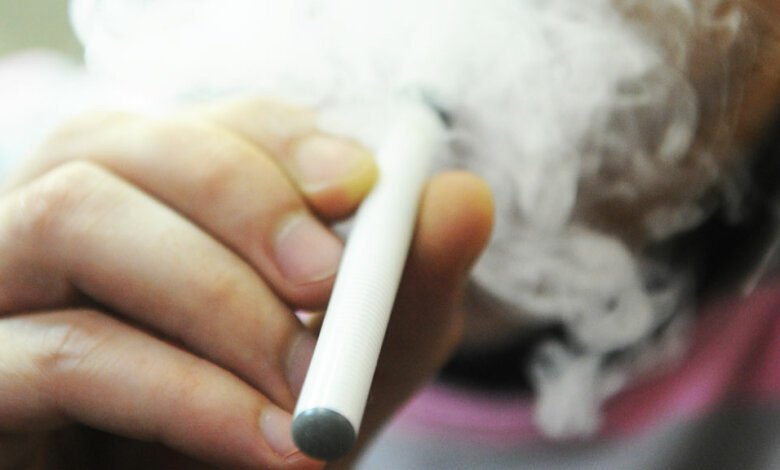 На Николаевщине подросток повесился после того, как отец нашел у него сигареты и поругал сына | Корабелов.ИНФО