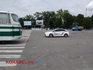 Девушка на "Мазде" сбила пенсионера-мопедиста в Корабельном районе | Корабелов.ИНФО image 2