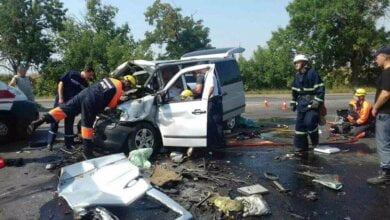 Под Николаевом «Мерседес» врезался в грузовик: трое погибших, среди которых девочка 6 лет | Корабелов.ИНФО image 4