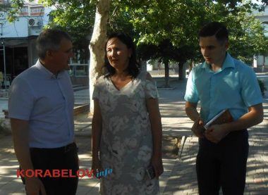 "Всё сделано для вас и за ваши деньги": торжественное "открытие" сквера в Корабельном районе | Корабелов.ИНФО image 24