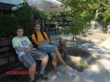 "Все сделано для вас и за ваши деньги": торжественное "открытие" сквера в Корабельном районе | Корабелов.ИНФО образ 15