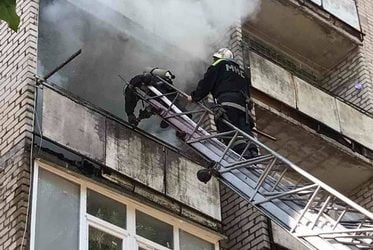 Снова пожар в "многоэтажке" Корабельного района Николаева: с огнем боролись два отделения 5-ой ГСПЧ | Корабелов.ИНФО image 3