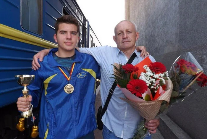 Встреча чемпиона: боксер из Корабельного района завоевал в Румынии "золото" в европейском первенстве | Корабелов.ИНФО image 2