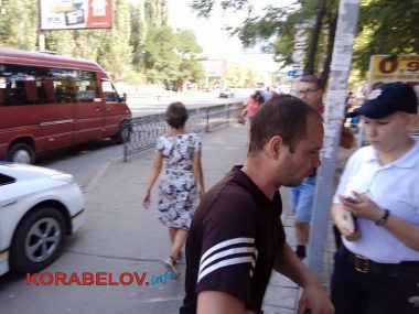 "Я, братан, выпил, давай порешаем без ментов", - виновник ДТП в Корабельном районе (ВИДЕО) | Корабелов.ИНФО образ 2