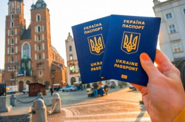 Первый месяц безвиза: 95 тысяч украинцев пересекли границу с ЕС, 50 - не пустили | Корабелов.ИНФО