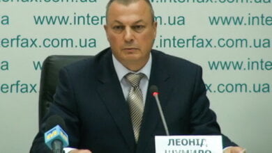 Экс-руководитель судостроительного завода "Океан" Леонид Шумило "выбивает" свою зарплату через суд | Корабелов.ИНФО image 1