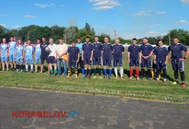 "В этом матче сошлись молодость и опыт»: "глиноземщики" выбороли у "сервисников" Кубок памяти Вдовина | Корабелов.ИНФО image 1