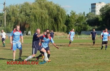 "В этом матче сошлись молодость и опыт»: "глиноземщики" выбороли у "сервисников" Кубок памяти Вдовина | Корабелов.ИНФО image 15