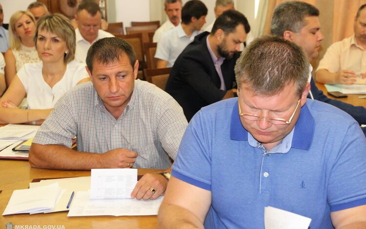 На "перегоне" в Корабельном районе уберут рекламные конструкции - для строительства троллейбусной линии | Корабелов.ИНФО image 3