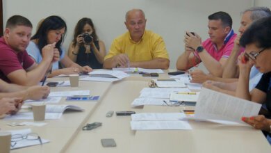 "Может, мне за вас получать зарплату?": депутаты обвинили зама Сенкевича по транспорту в неисполнении обязанностей | Корабелов.ИНФО